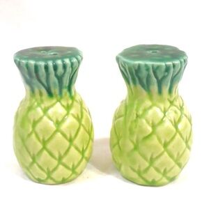 Vintage Mid Century Green Pineapple Salt and Pepper Shaker Set